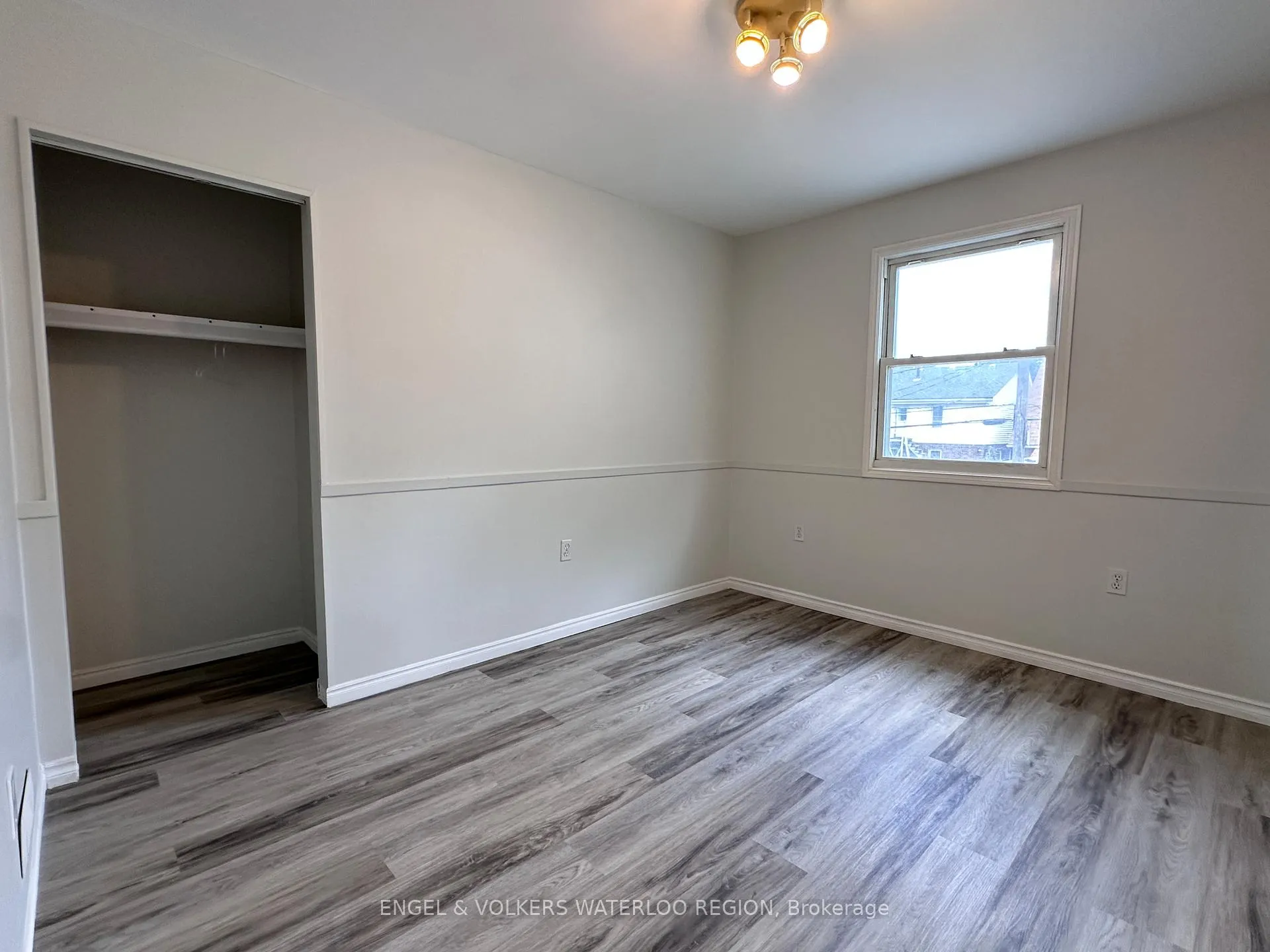 Photo 18 of 738 Randolph Avenue, Windsor, Windsor University District — HOMEH