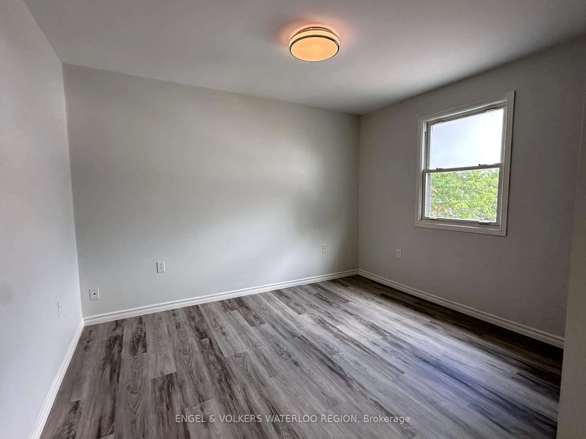 Photo 22 of 738 Randolph Avenue, Windsor, Windsor University District — HOMEH
