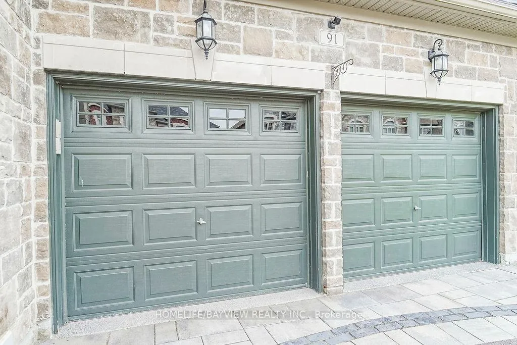 Photo 8 of 91 Marbrook Street, Richmond Hill, Mill Pond — HOMEH