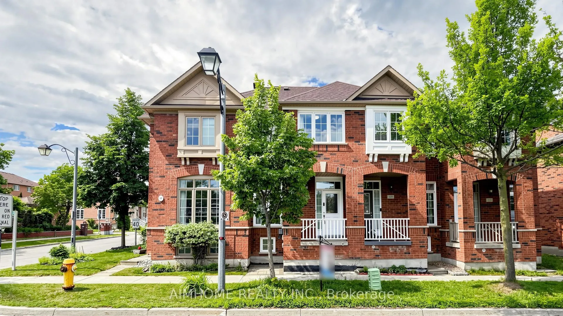 Photo 1 of 87 Bur Oak Avenue, Markham, Berczy — HOMEH
