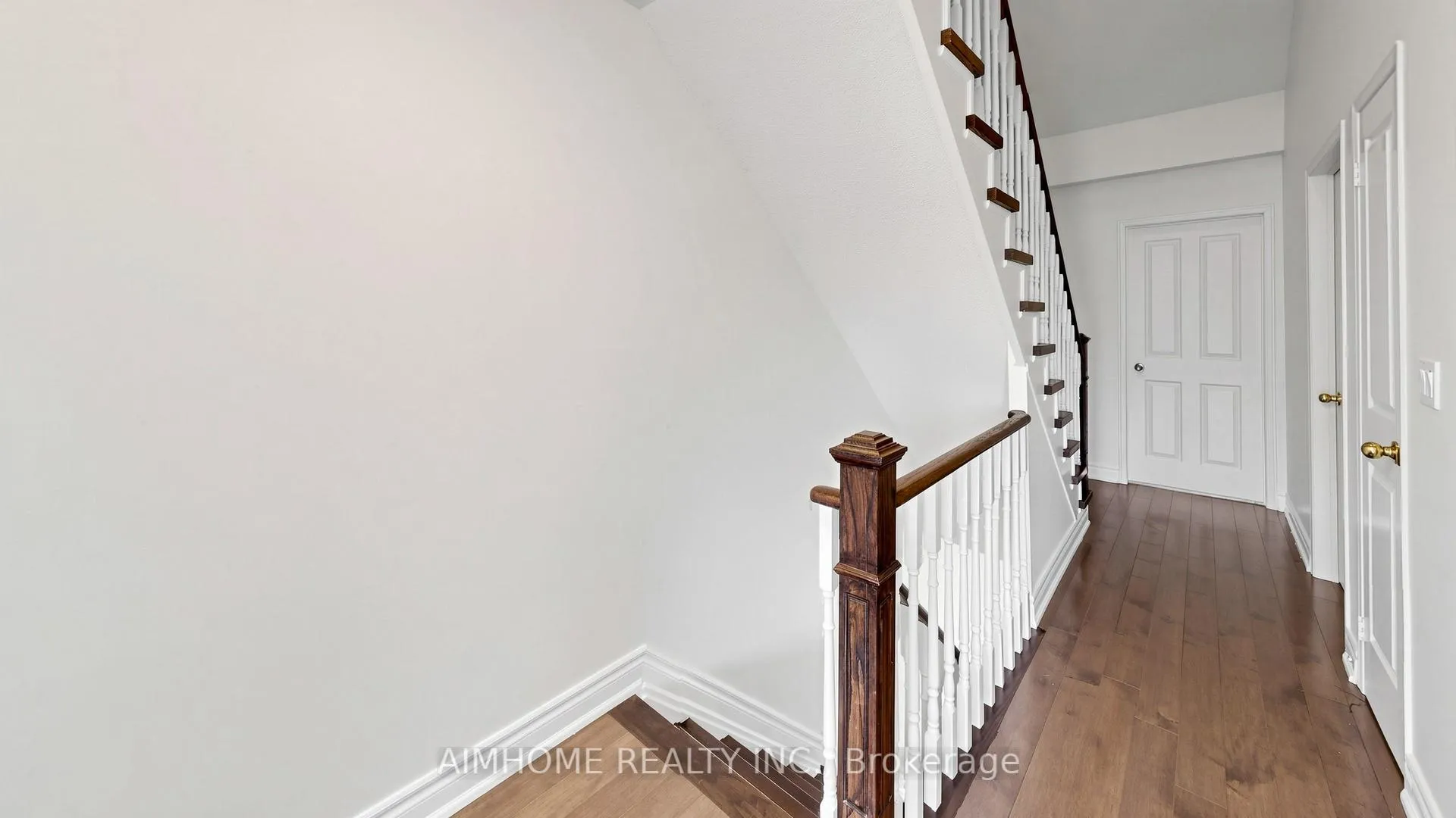 Photo 17 of 87 Bur Oak Avenue, Markham, Berczy — HOMEH