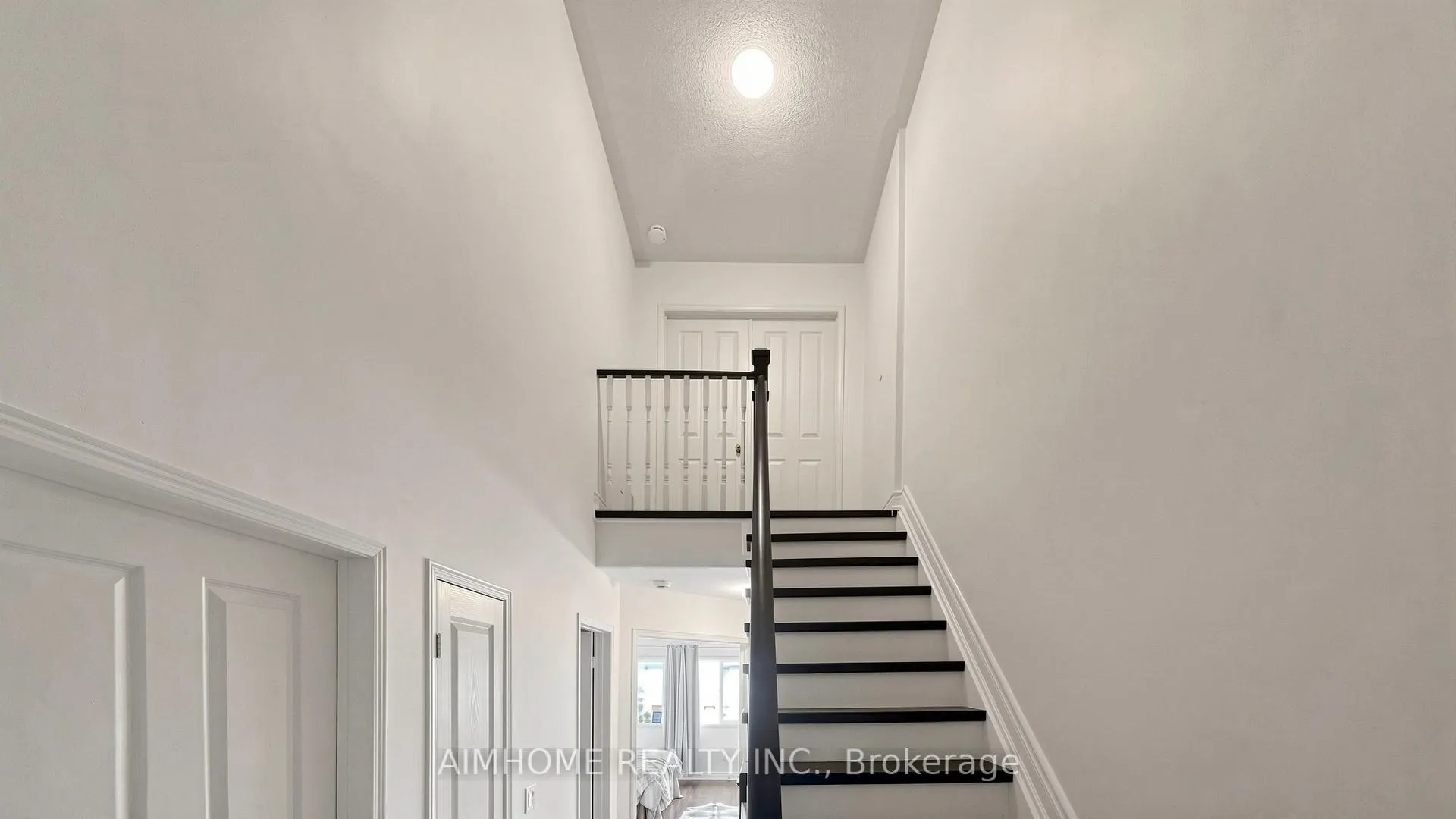 Photo 34 of 87 Bur Oak Avenue, Markham, Berczy — HOMEH