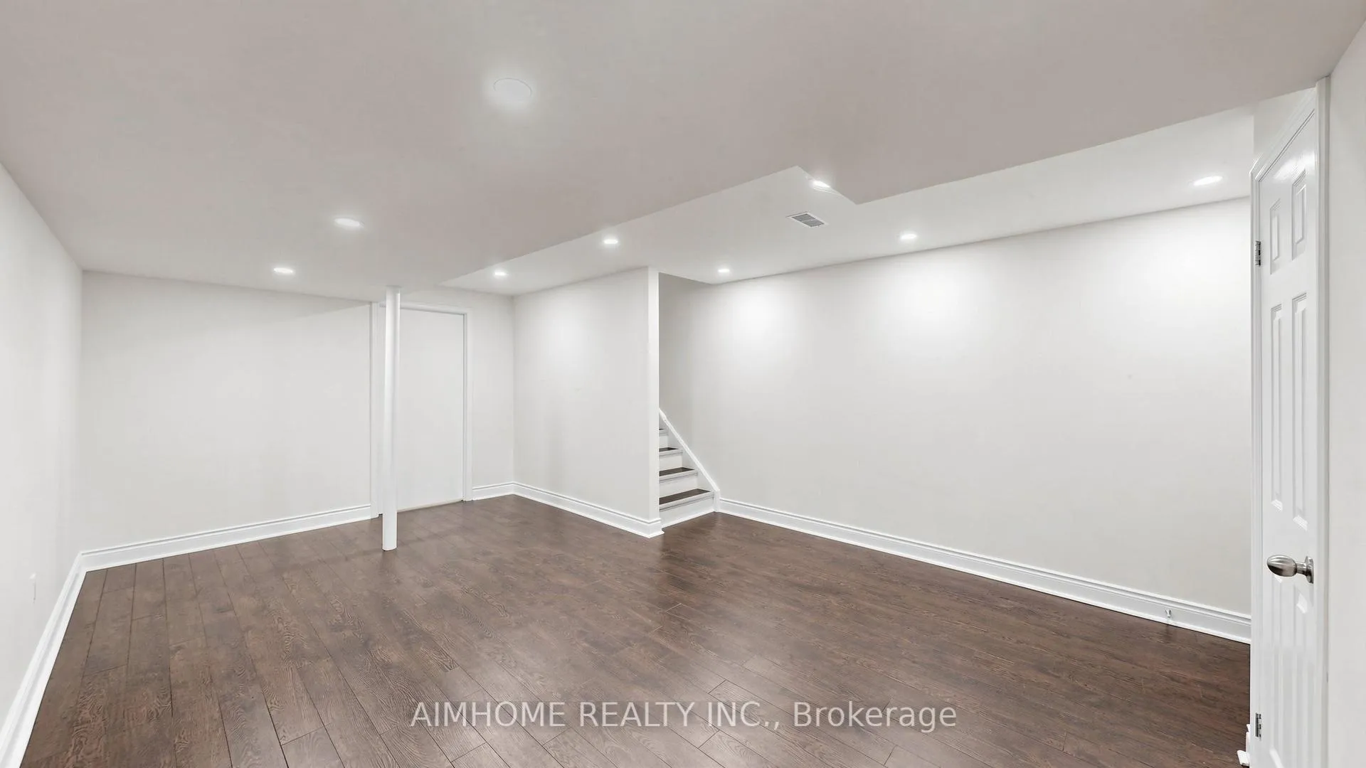 Photo 36 of 87 Bur Oak Avenue, Markham, Berczy — HOMEH