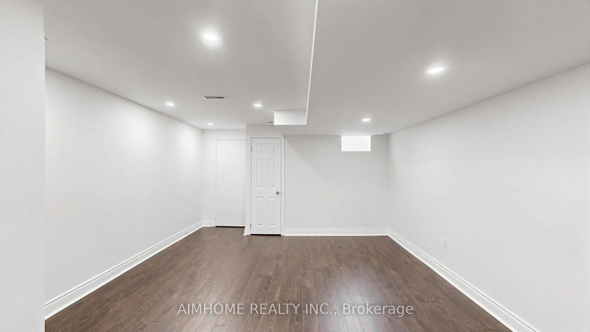 Photo 38 of 87 Bur Oak Avenue, Markham, Berczy — HOMEH