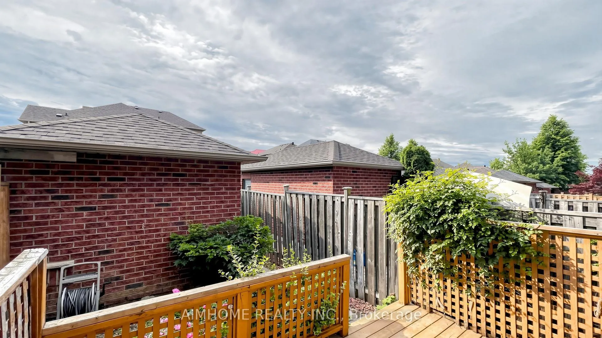Photo 43 of 87 Bur Oak Avenue, Markham, Berczy — HOMEH