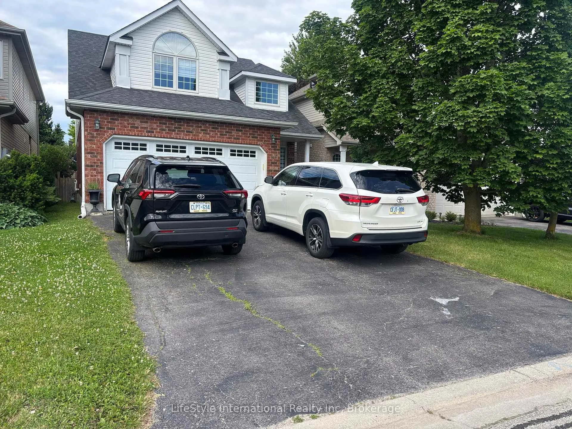 Photo 1 of 41 Camm Crescent, Guelph, Pineridge/Westminster Woods — HOMEH