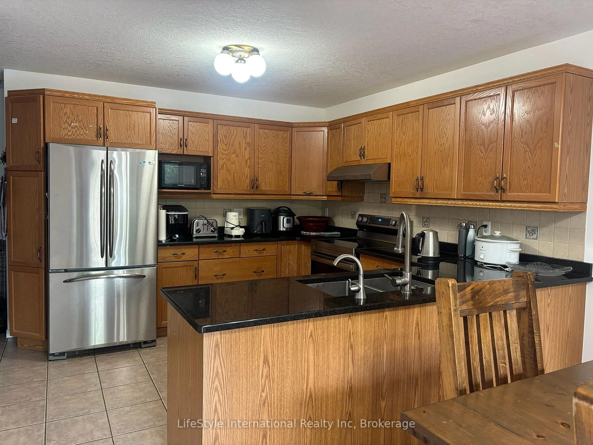 Photo 8 of 41 Camm Crescent, Guelph, Pineridge/Westminster Woods — HOMEH
