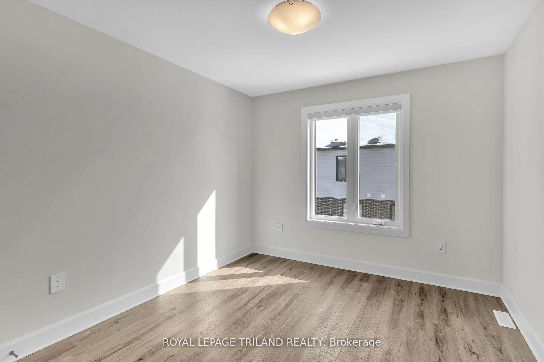 Photo 20 of Unit 231, 175 Doan Drive E, Middlesex Centre, Kilworth — HOMEH