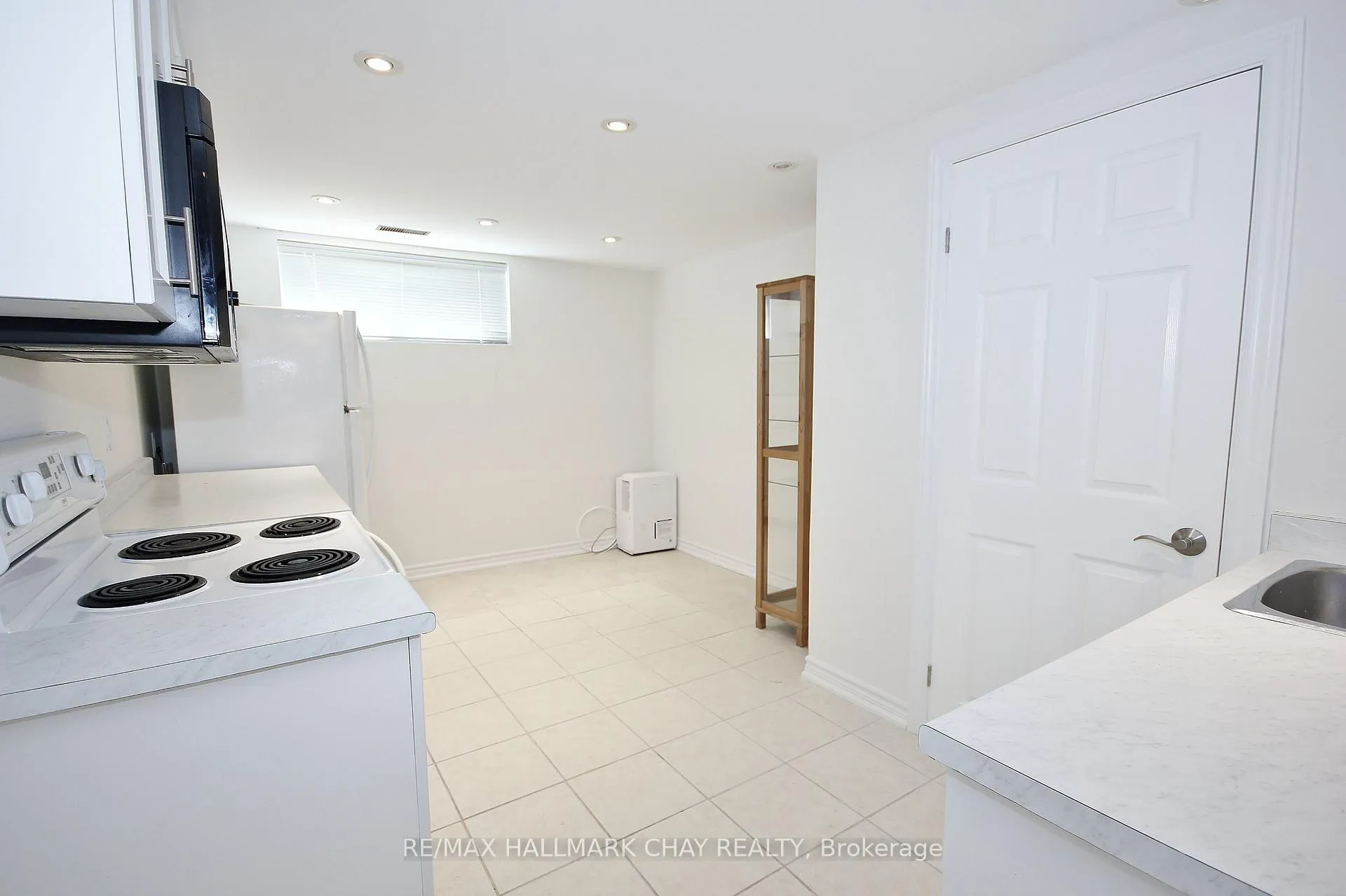 Photo 4 of 2173 Willard Avenue, Innisfil, Alcona — HOMEH