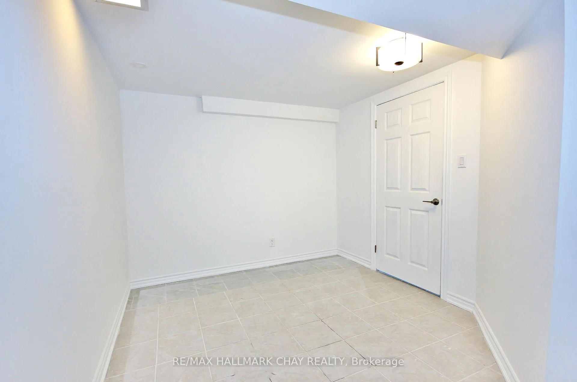 Photo 7 of 2173 Willard Avenue, Innisfil, Alcona — HOMEH