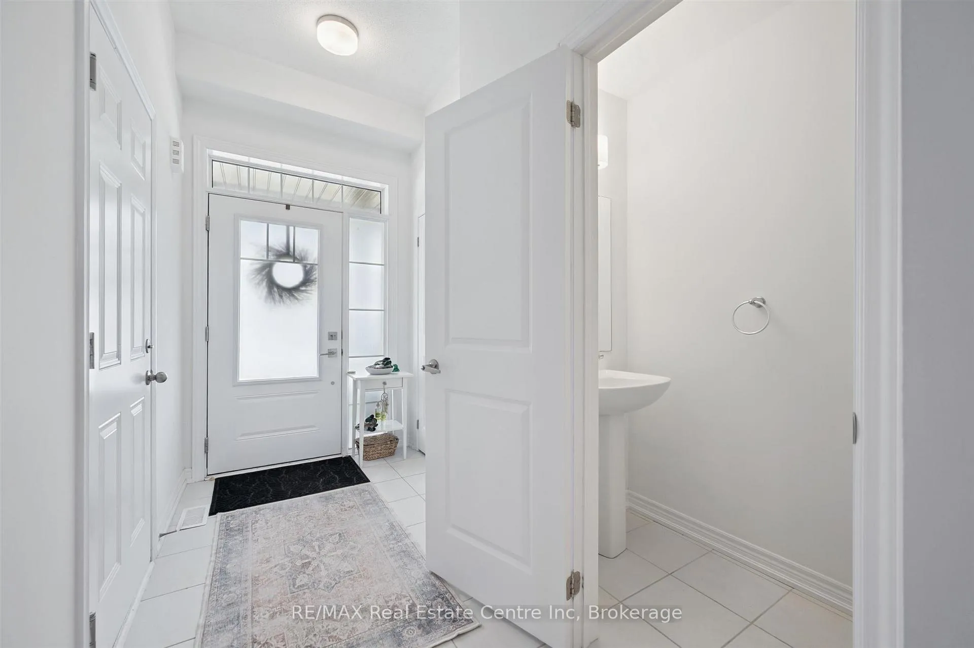 Photo 17 of 247 Farley Road, Centre Wellington, Fergus — HOMEH