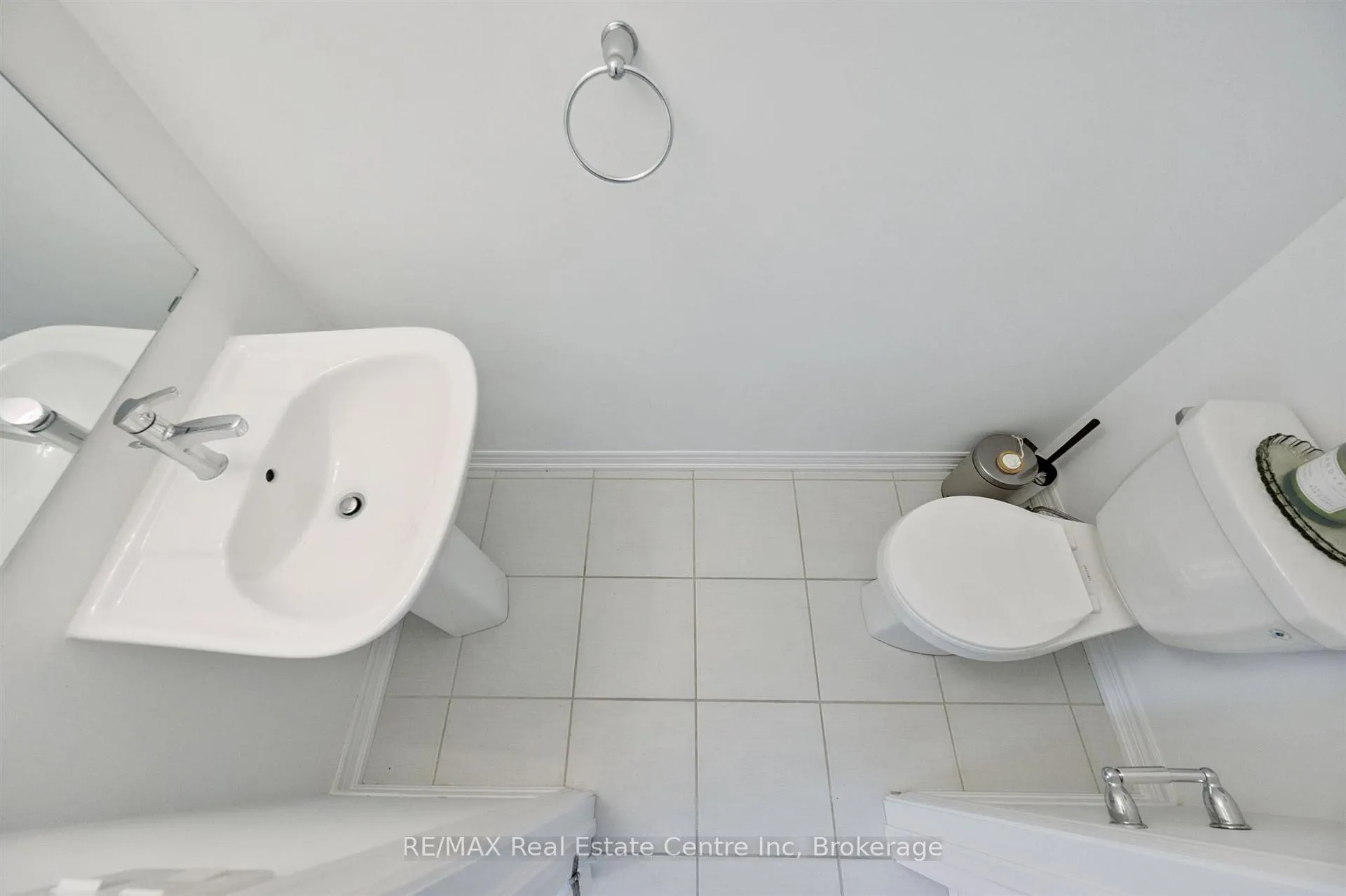 Photo 18 of 247 Farley Road, Centre Wellington, Fergus — HOMEH