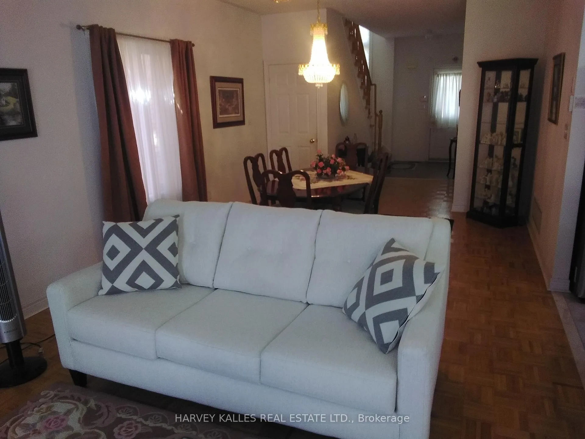 Photo 4 of 5561 Katy Gate, Mississauga, Churchill Meadows — HOMEH