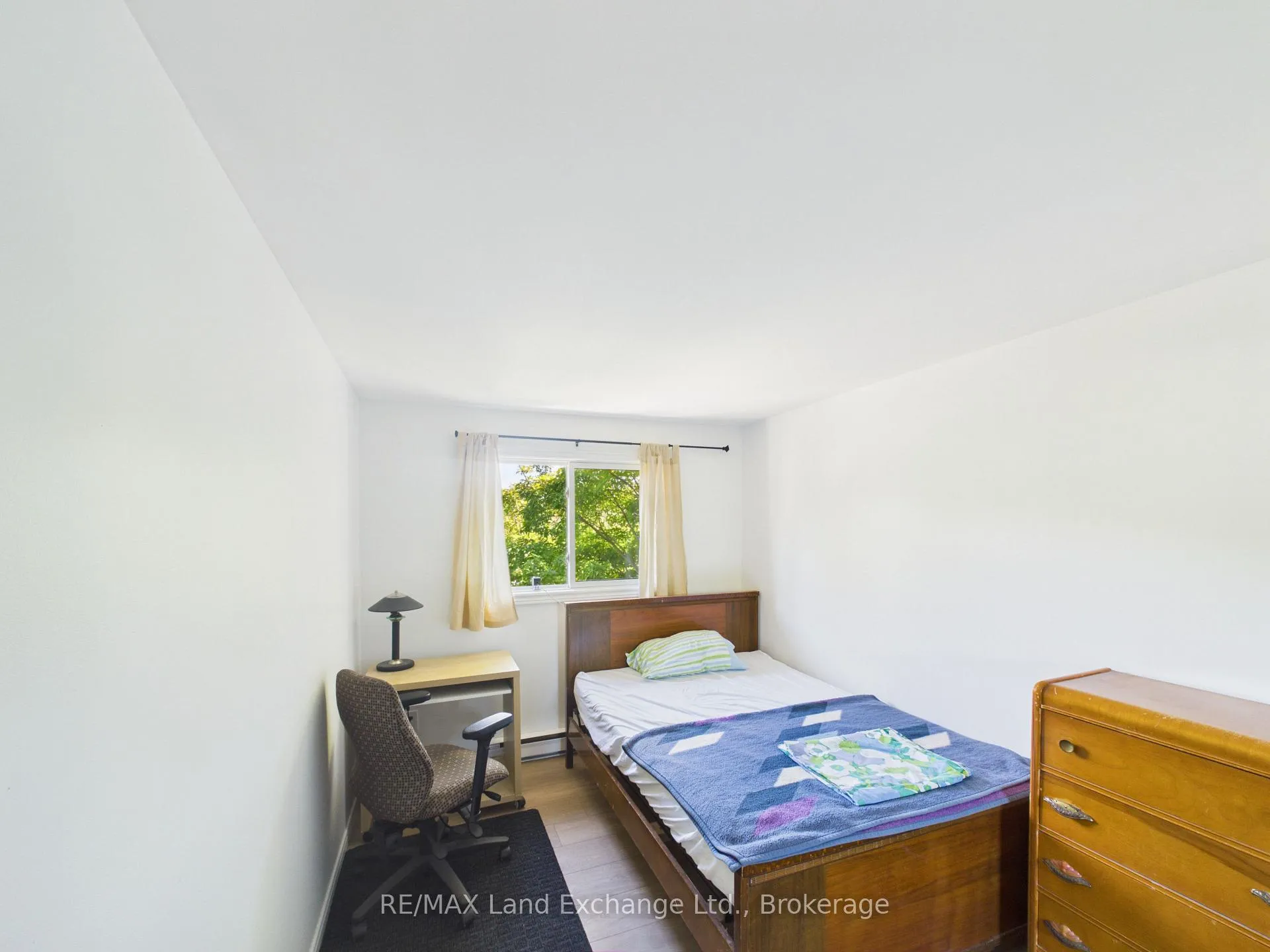 Photo 7 of 634 Hunter Street, Kincardine — HOMEH