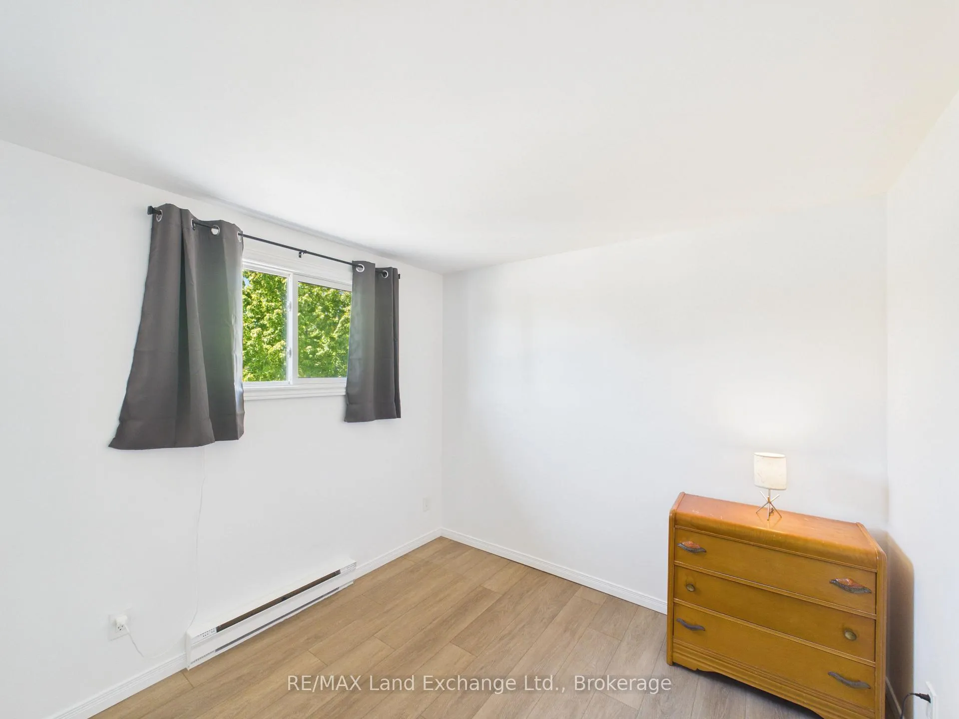 Photo 9 of 634 Hunter Street, Kincardine — HOMEH