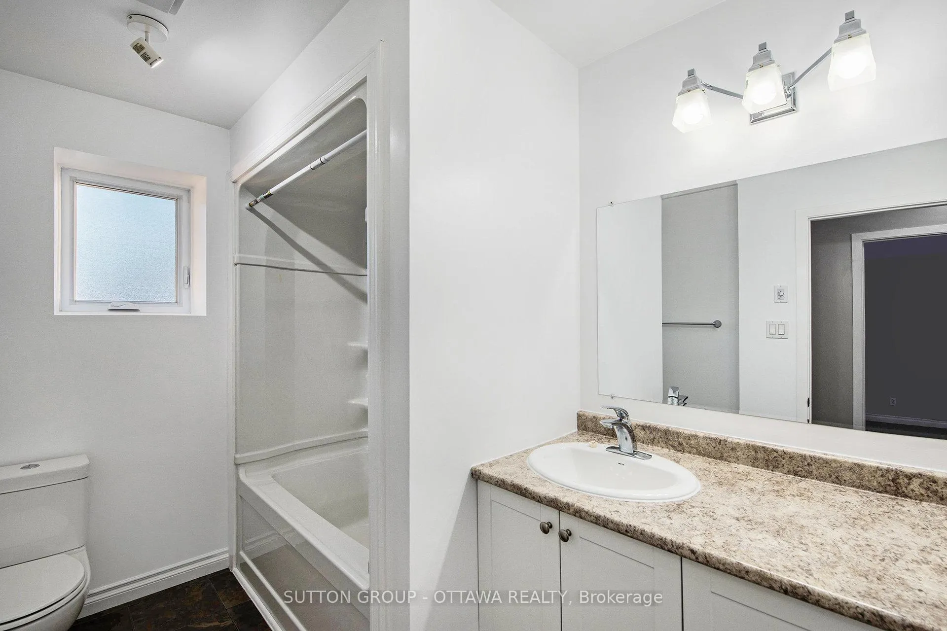 Photo 8 of Unit 2, 2461 Dunning Road, Ottawa, Cumberland West — HOMEH