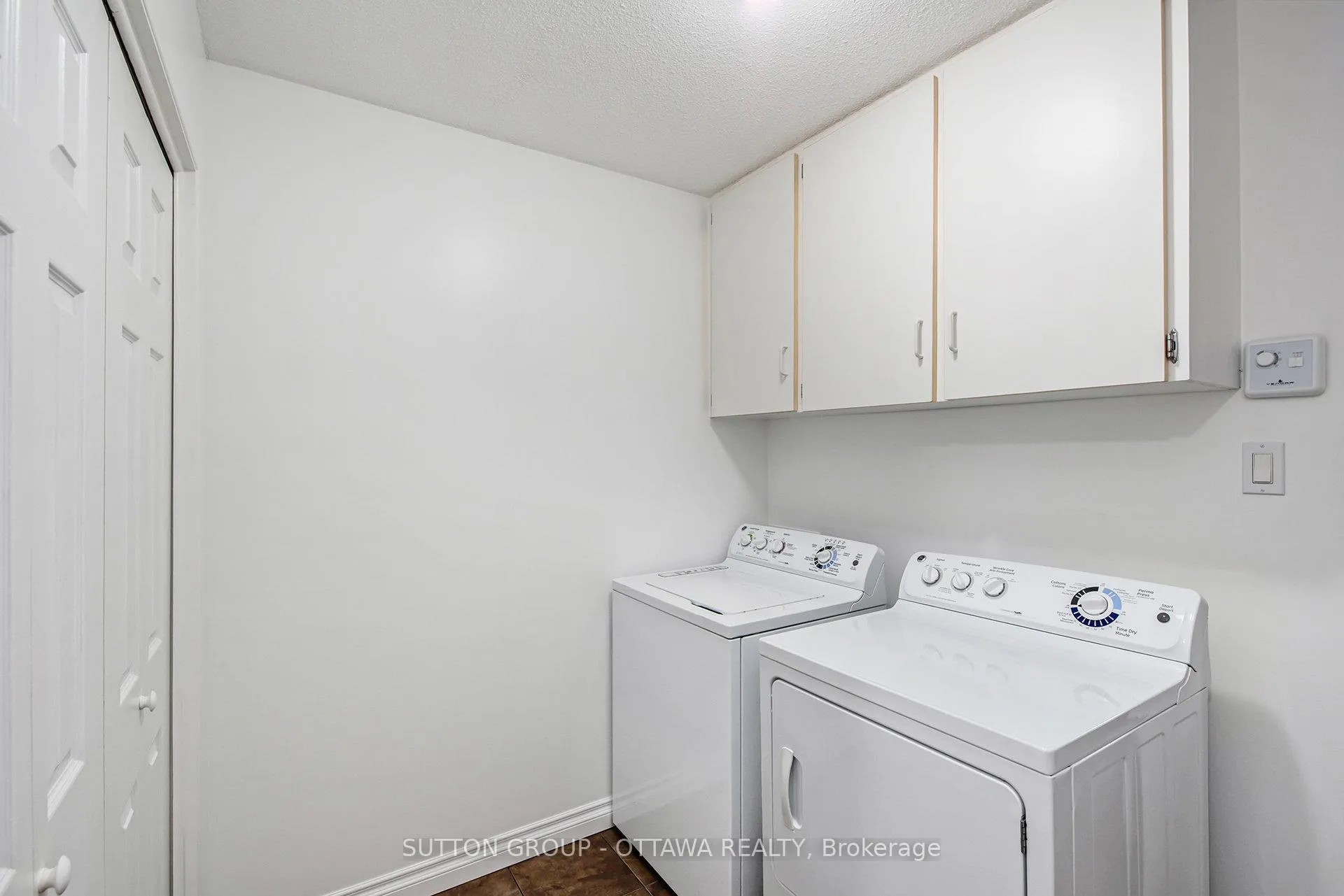 Photo 9 of Unit 2, 2461 Dunning Road, Ottawa, Cumberland West — HOMEH