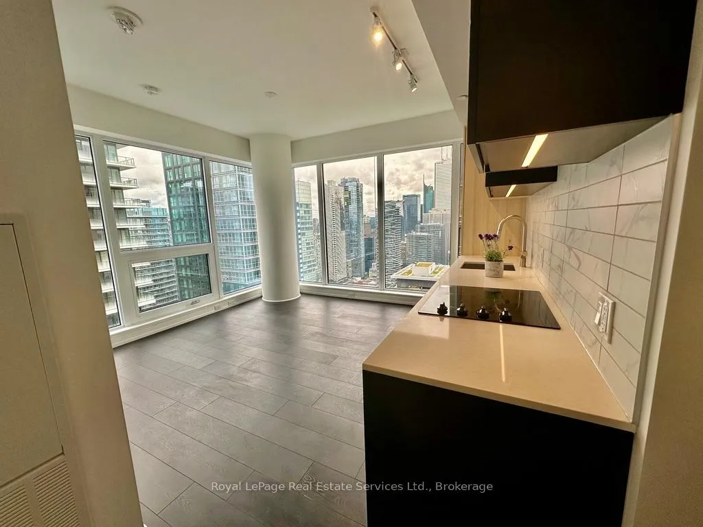 Photo 1 of Unit 4909, 55 Mercer Street, Toronto, Waterfront Communities — HOMEH