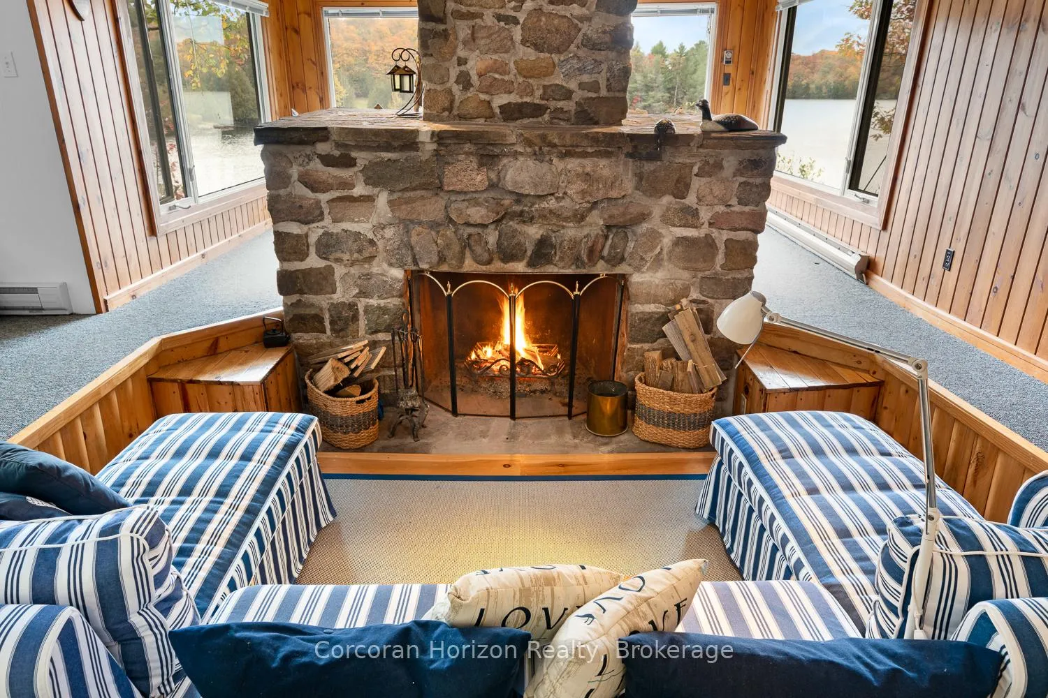 Photo 1 of 26 Sharon Park Drive, McKellar — HOMEH