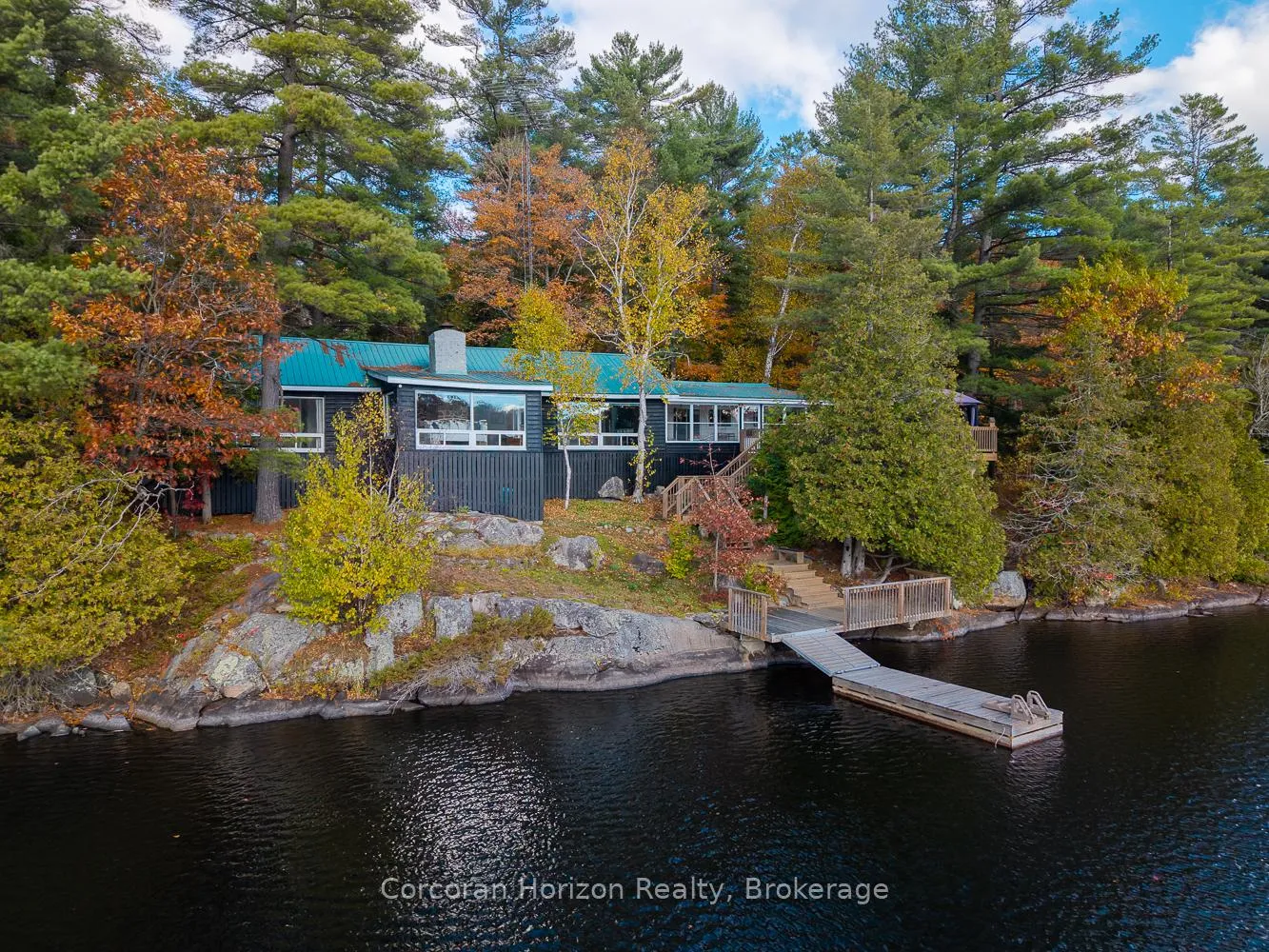 Photo 9 of 26 Sharon Park Drive, McKellar — HOMEH