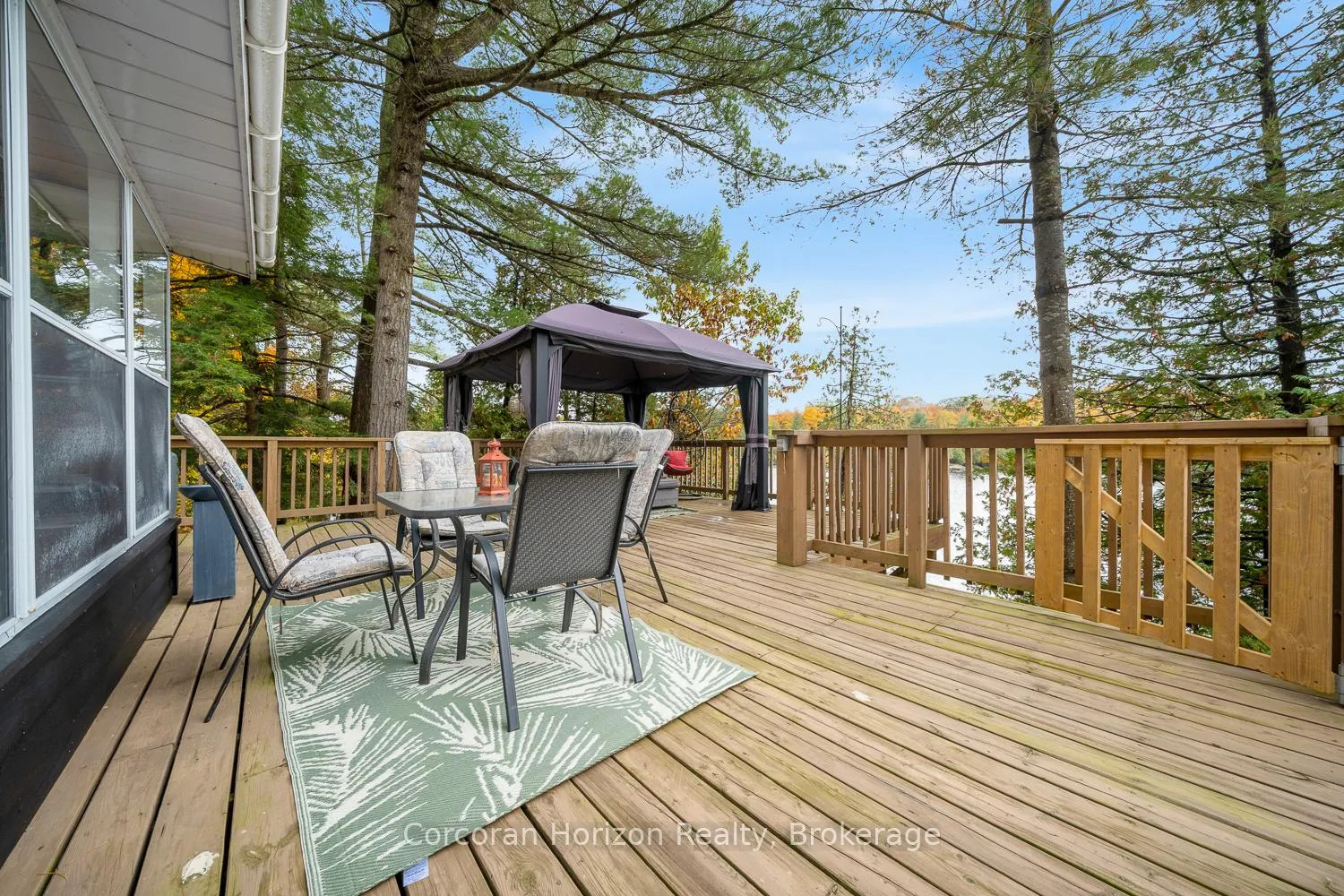 Photo 10 of 26 Sharon Park Drive, McKellar — HOMEH