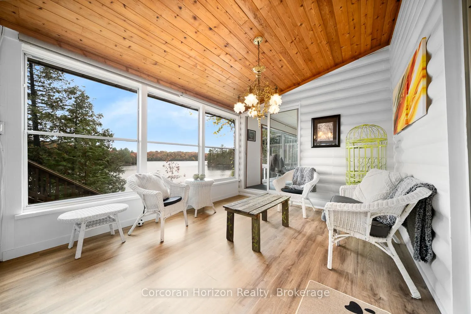 Photo 14 of 26 Sharon Park Drive, McKellar — HOMEH