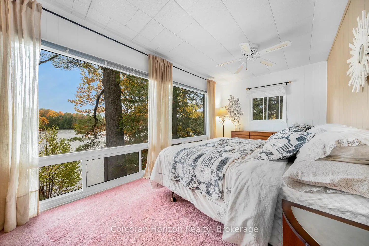 Photo 19 of 26 Sharon Park Drive, McKellar — HOMEH
