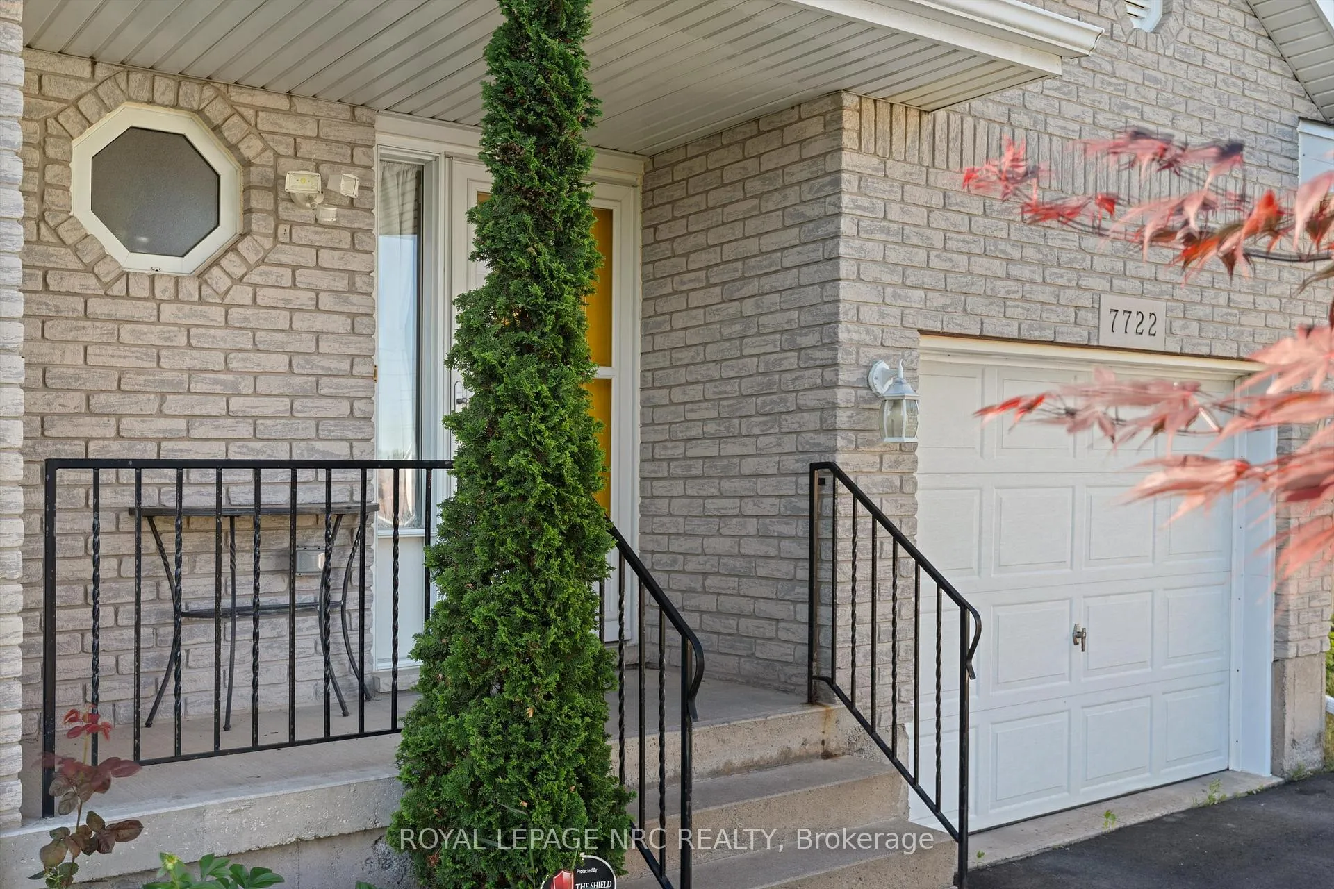 Photo 2 of 7722 Yvette Crescent, Niagara Falls, Ascot — HOMEH