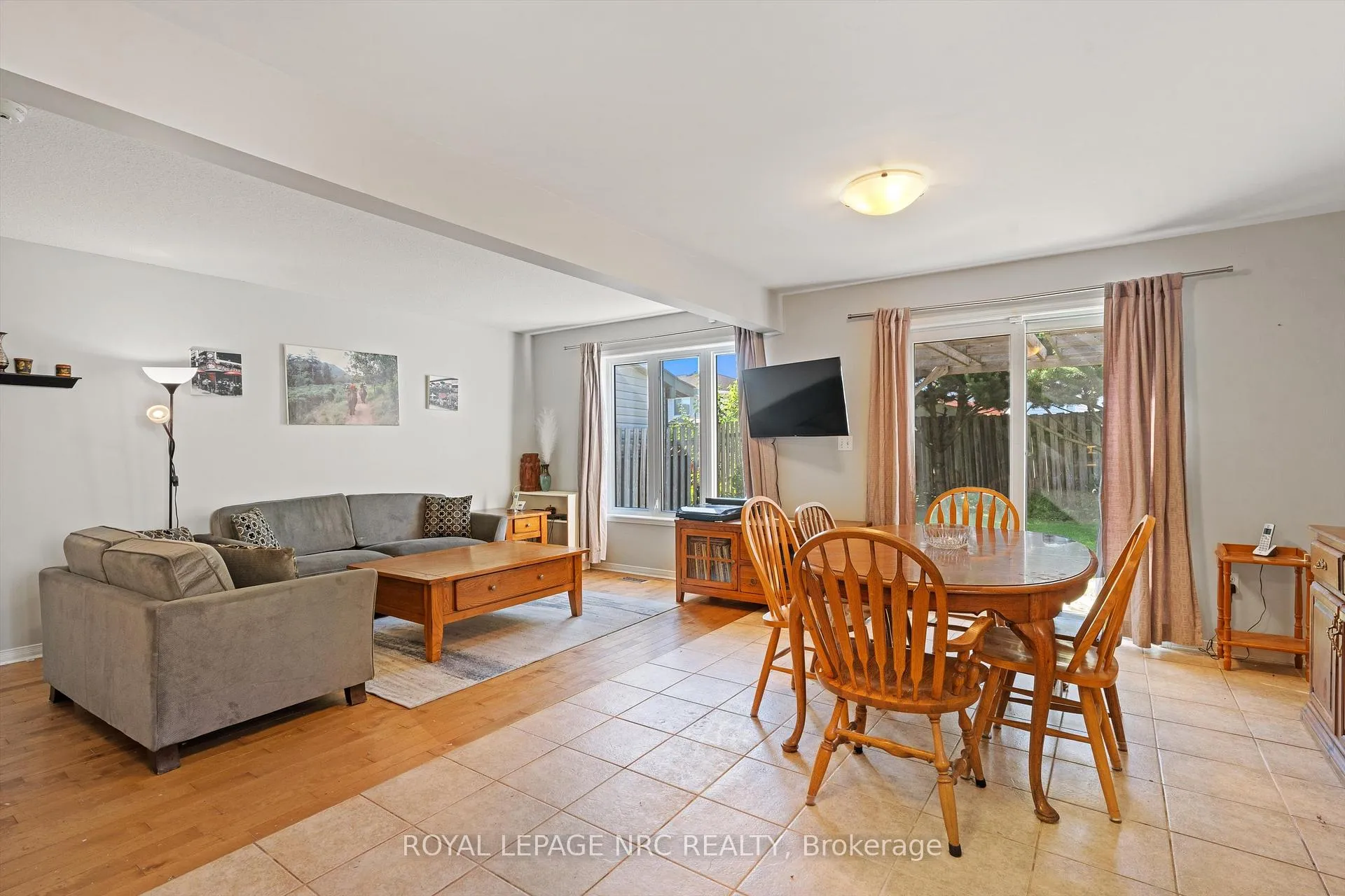 Photo 11 of 7722 Yvette Crescent, Niagara Falls, Ascot — HOMEH