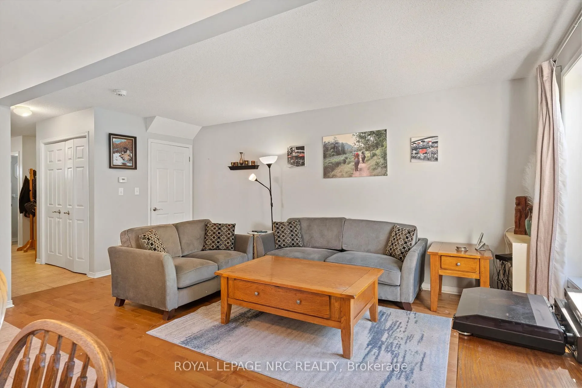 Photo 12 of 7722 Yvette Crescent, Niagara Falls, Ascot — HOMEH
