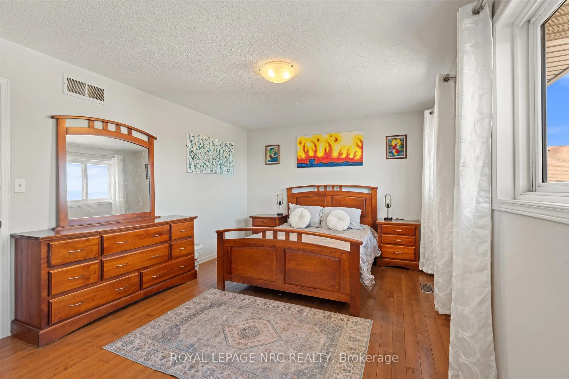 Photo 17 of 7722 Yvette Crescent, Niagara Falls, Ascot — HOMEH