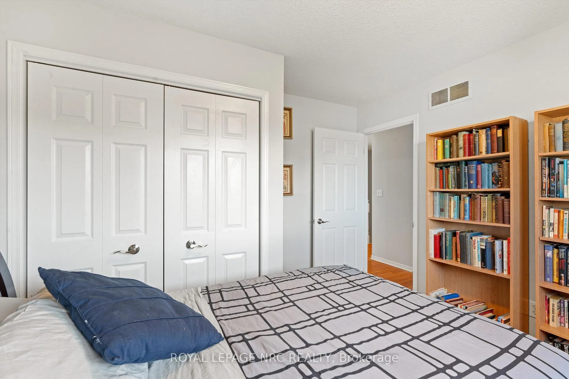 Photo 20 of 7722 Yvette Crescent, Niagara Falls, Ascot — HOMEH