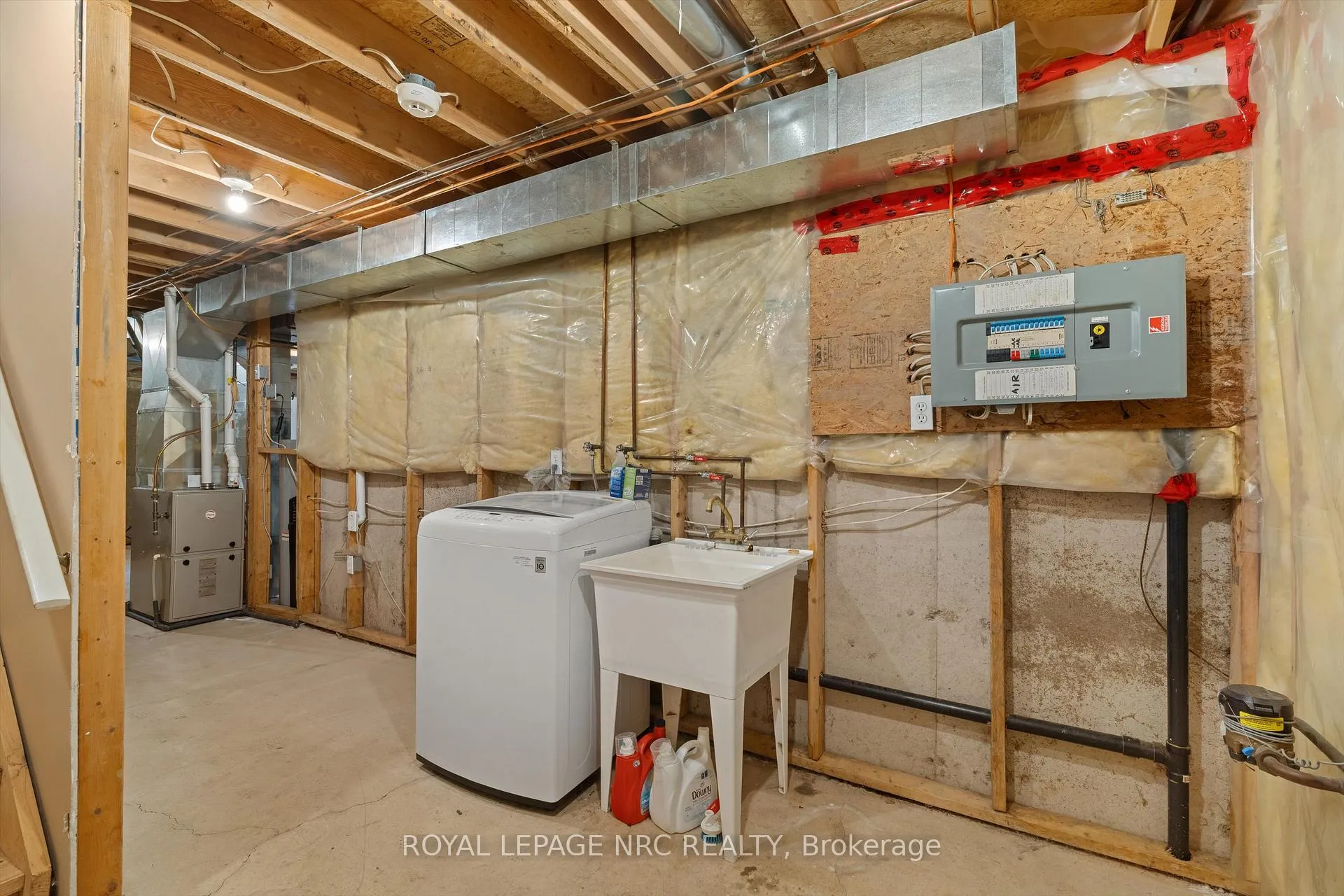 Photo 26 of 7722 Yvette Crescent, Niagara Falls, Ascot — HOMEH