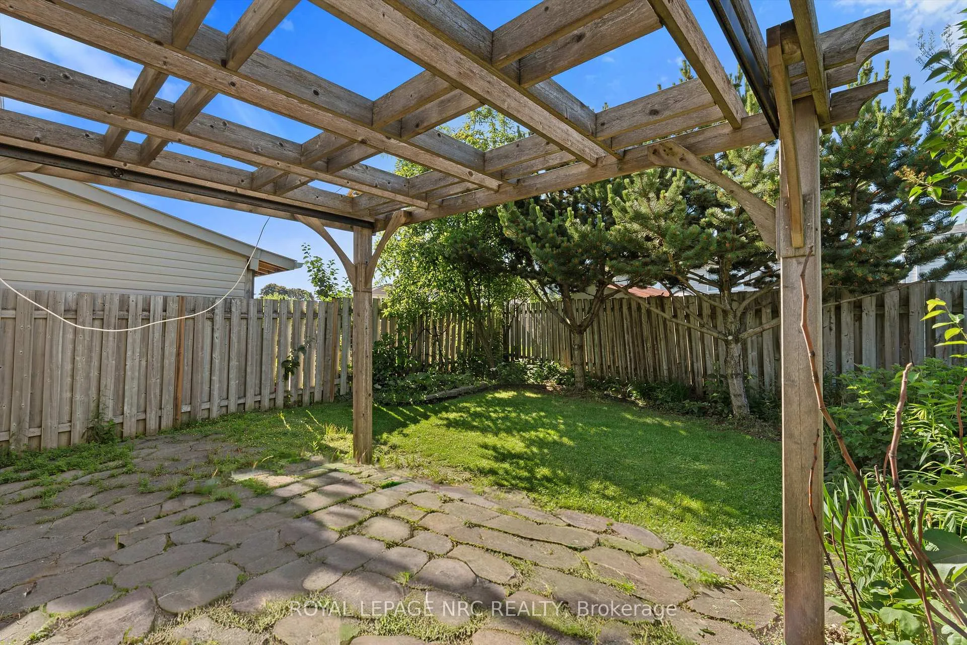 Photo 31 of 7722 Yvette Crescent, Niagara Falls, Ascot — HOMEH
