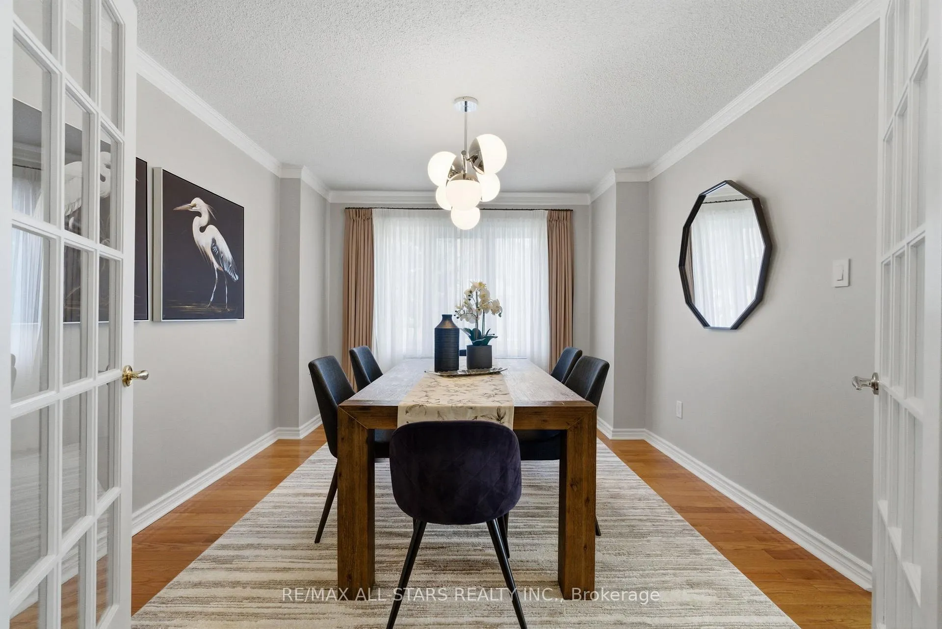 Photo 6 of 28 Testa Road, Uxbridge — HOMEH