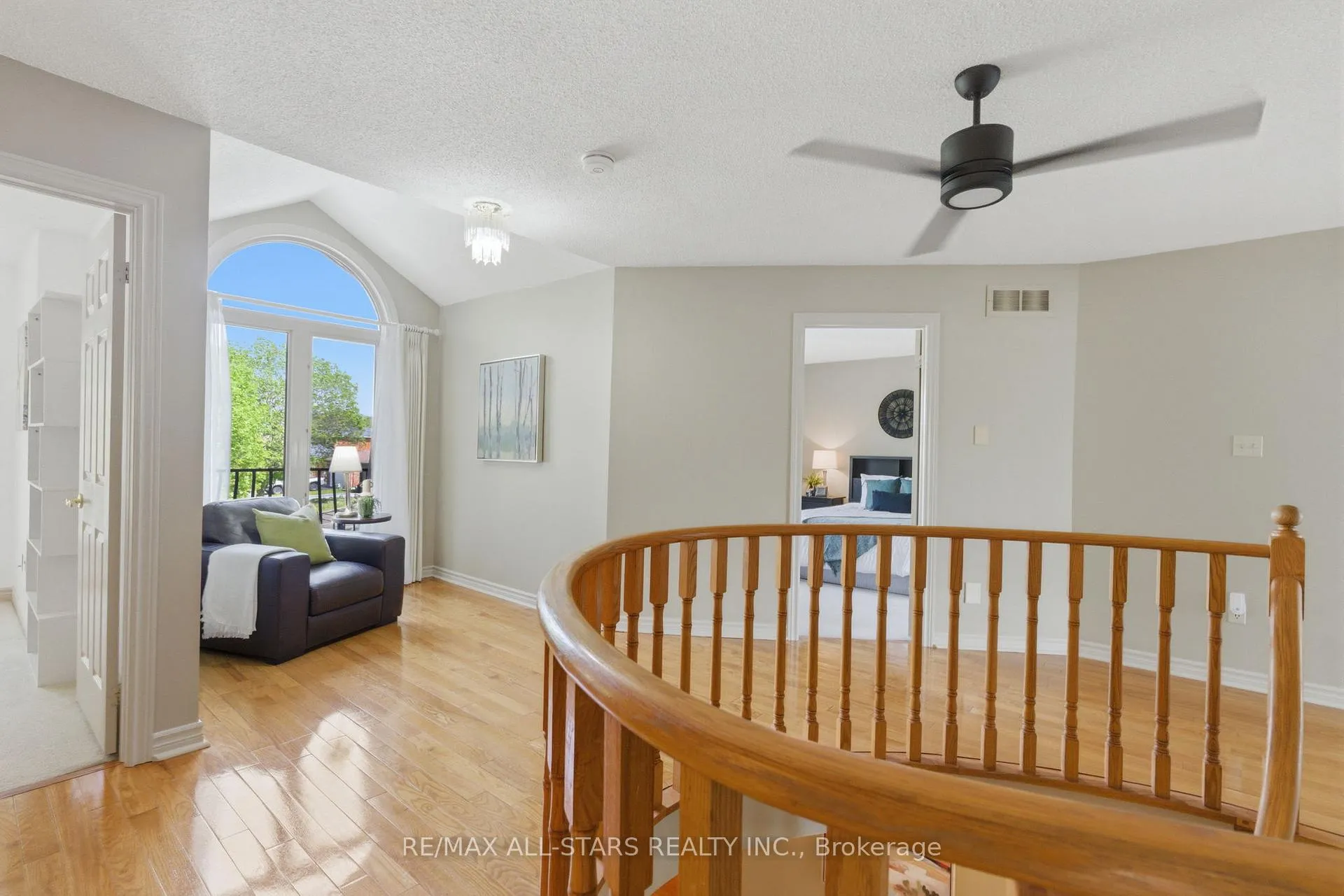 Photo 37 of 28 Testa Road, Uxbridge — HOMEH