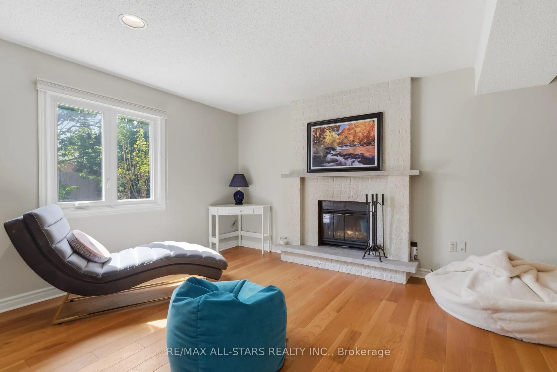 Photo 39 of 28 Testa Road, Uxbridge — HOMEH