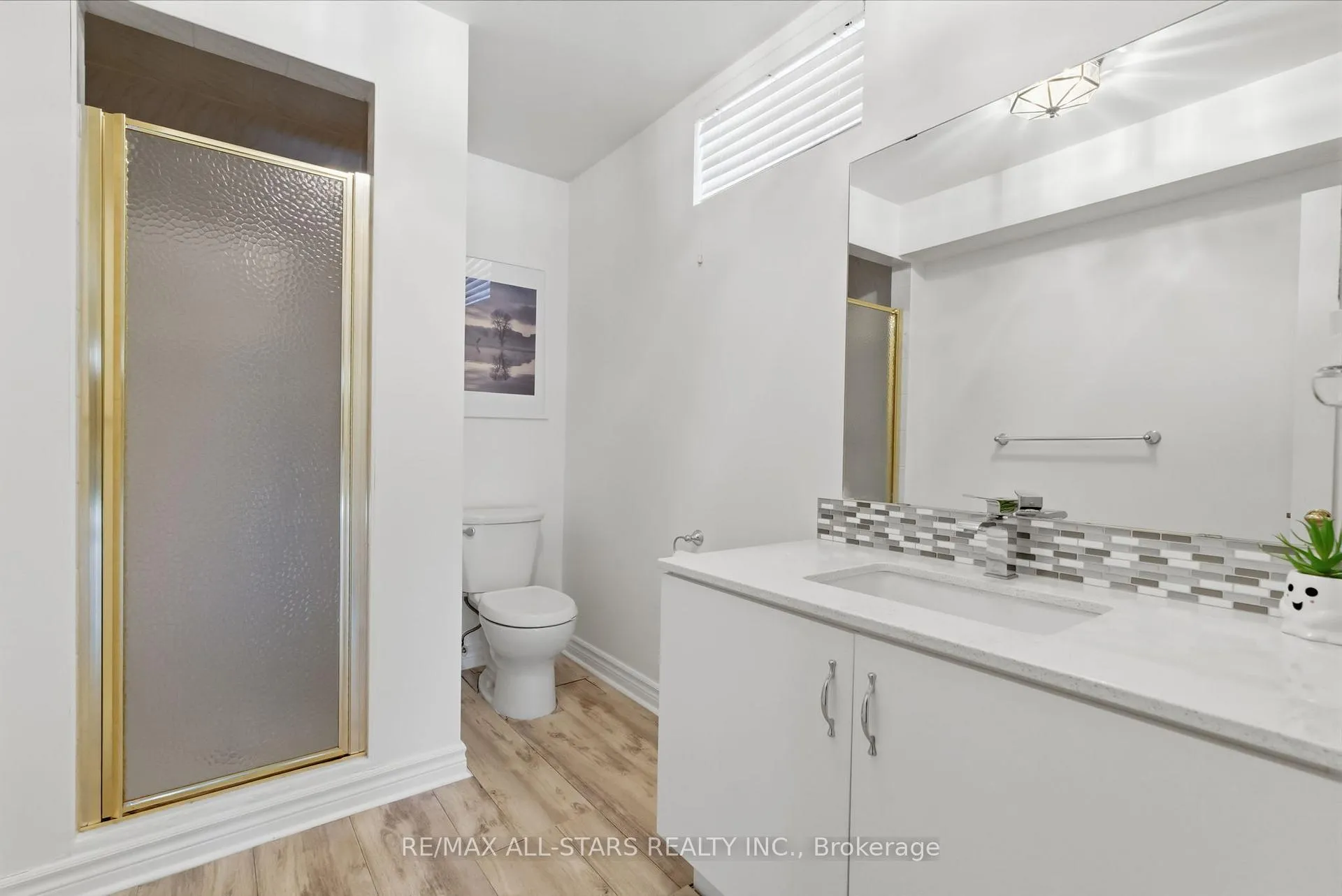 Photo 44 of 28 Testa Road, Uxbridge — HOMEH