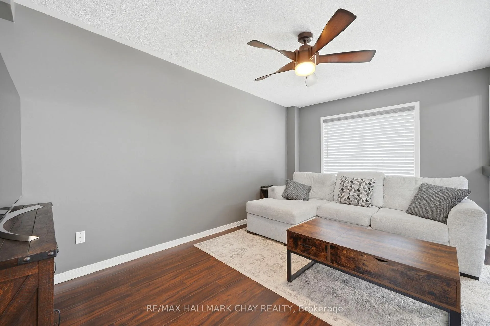 Photo 10 of 160 Stonemount Crescent, Essa, Angus — HOMEH