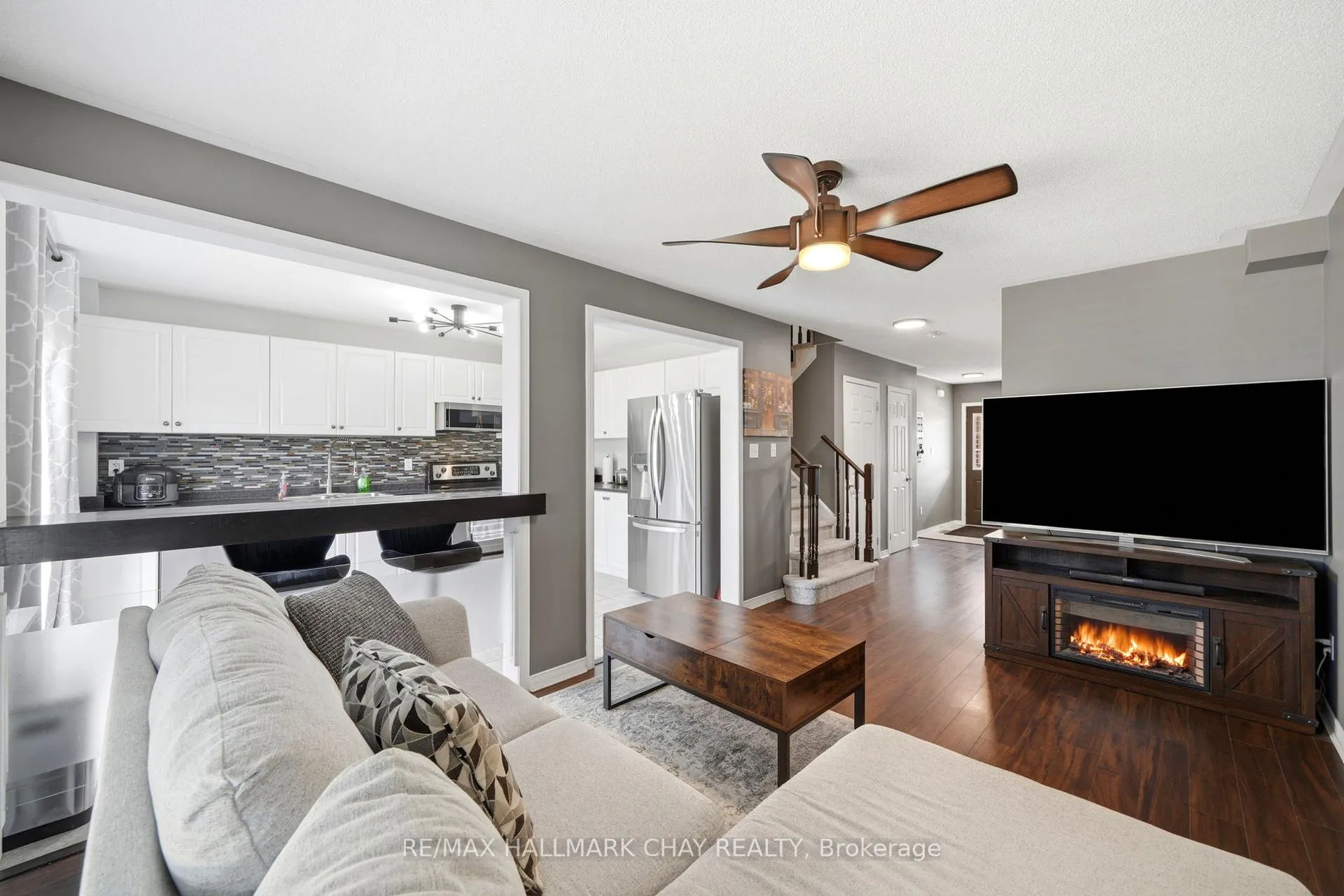 Photo 11 of 160 Stonemount Crescent, Essa, Angus — HOMEH