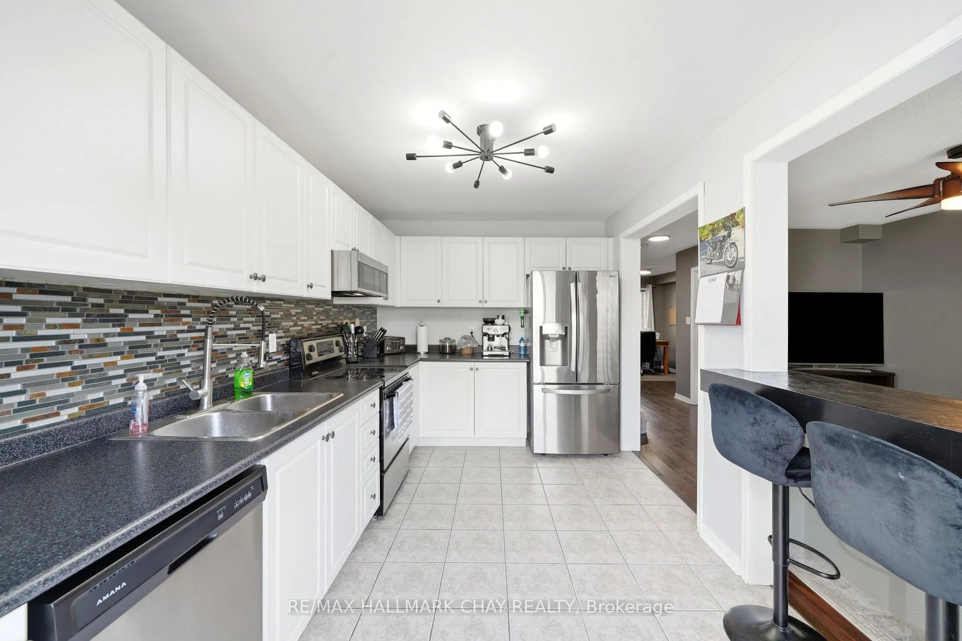 Photo 17 of 160 Stonemount Crescent, Essa, Angus — HOMEH