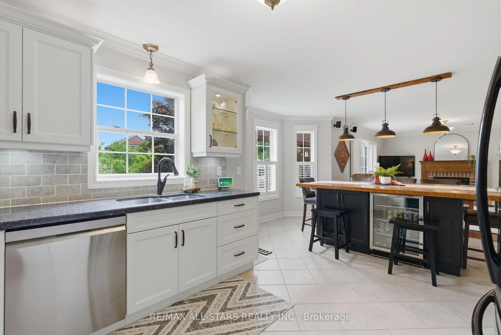 Photo 15 of 52 Alsop Place, Uxbridge — HOMEH