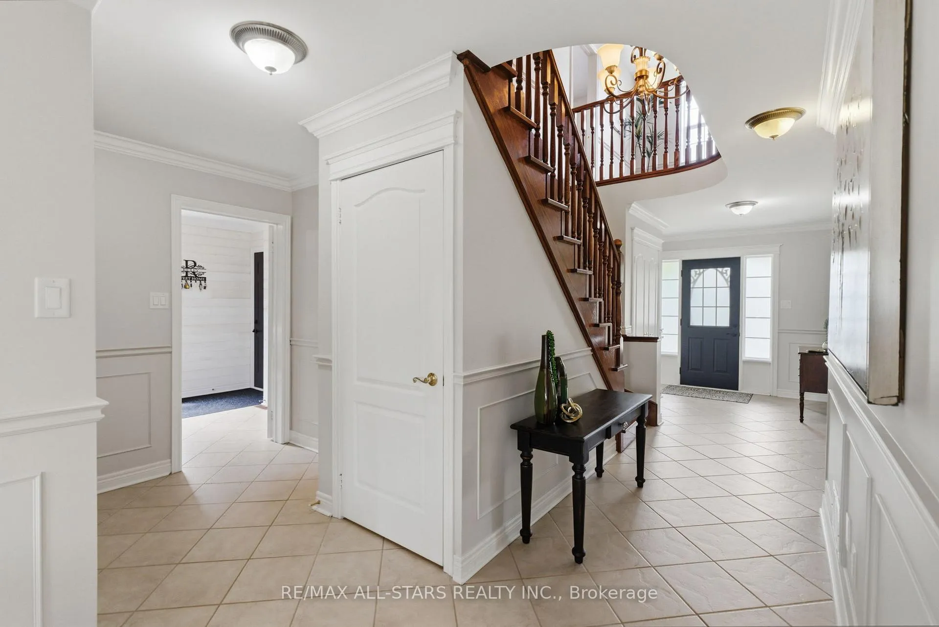 Photo 19 of 52 Alsop Place, Uxbridge — HOMEH