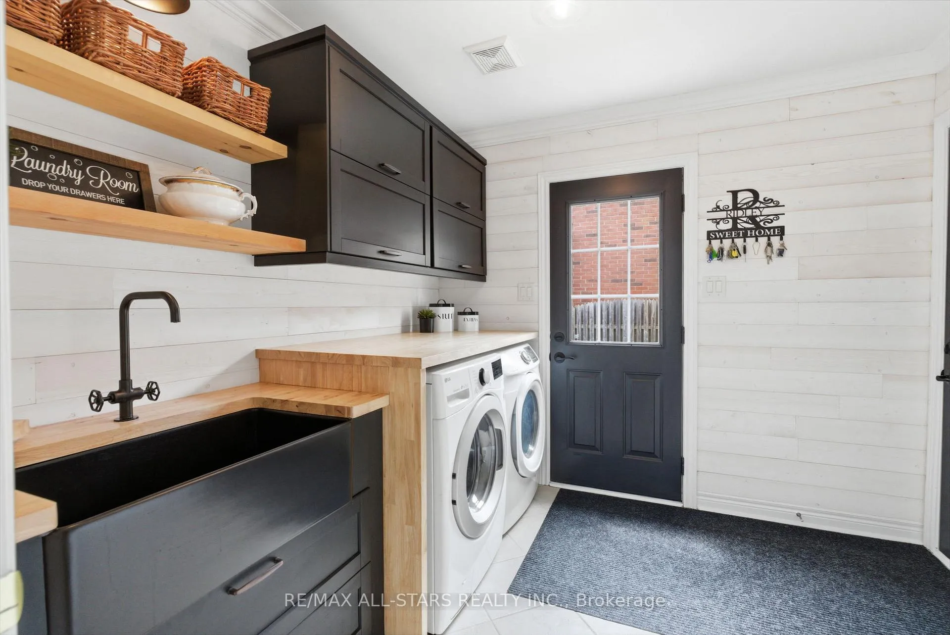 Photo 21 of 52 Alsop Place, Uxbridge — HOMEH