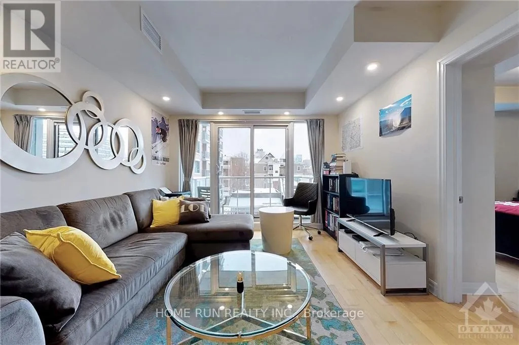 Photo 6 of Unit 402, 195 Besserer Street, Ottawa, Sandy Hill — HOMEH