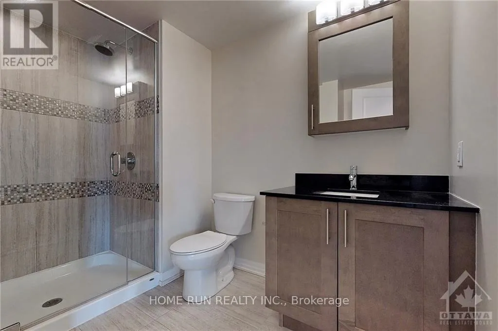 Photo 15 of Unit 402, 195 Besserer Street, Ottawa, Sandy Hill — HOMEH