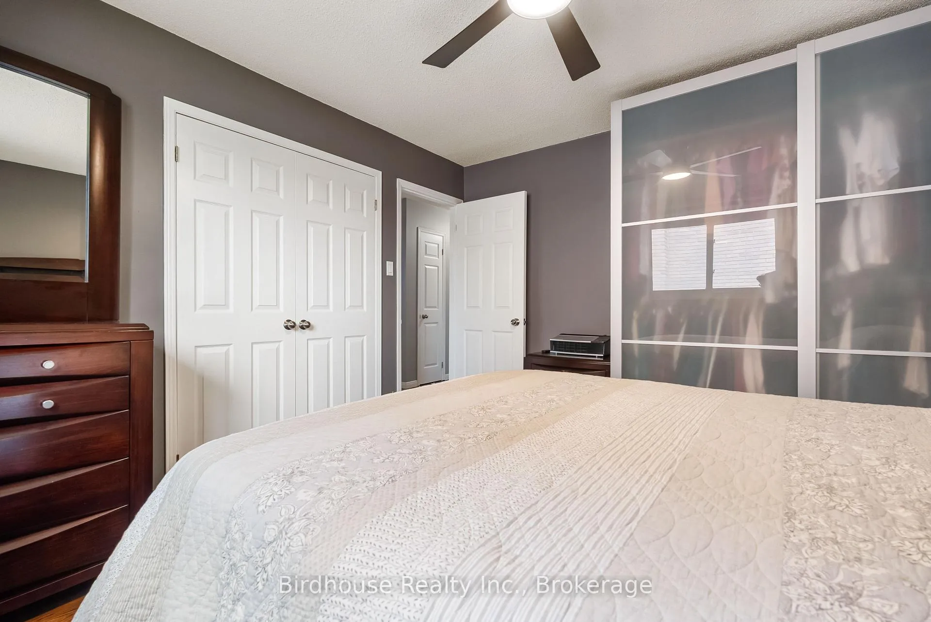Photo 14 of 46 Corneil Street, Kawartha Lakes, Lindsay — HOMEH