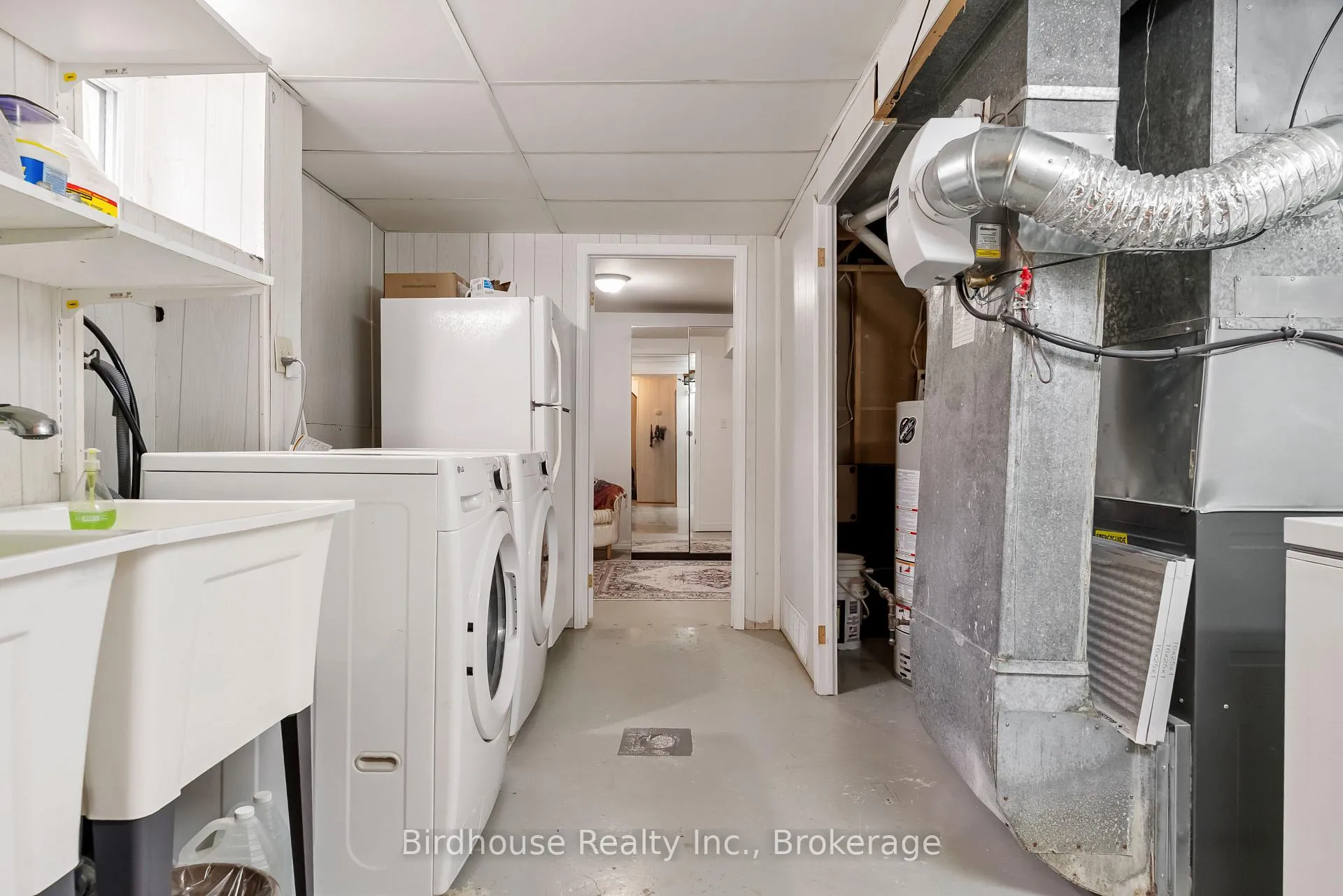 Photo 27 of 46 Corneil Street, Kawartha Lakes, Lindsay — HOMEH