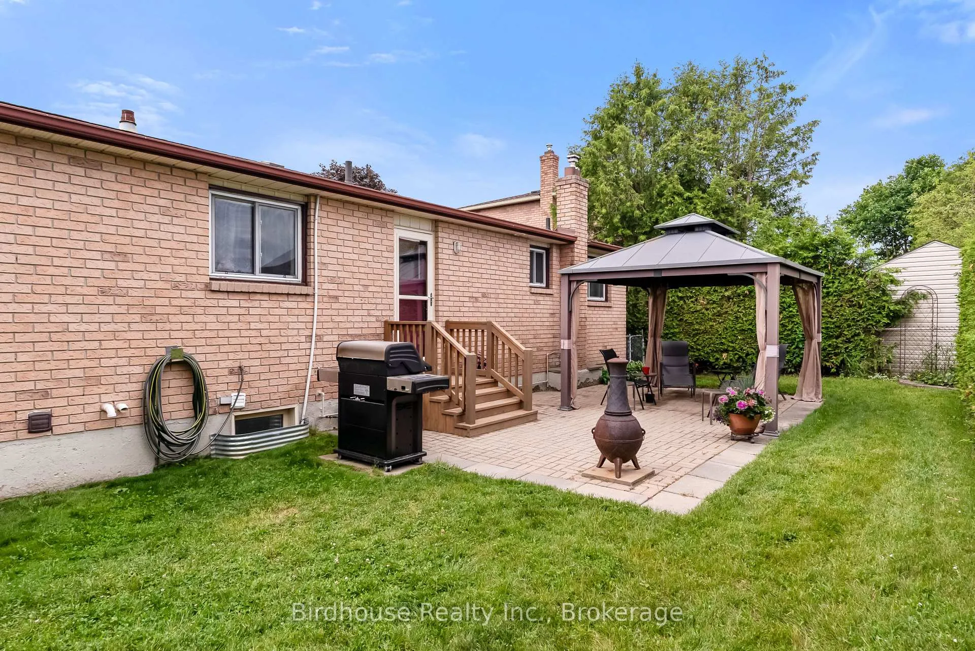 Photo 32 of 46 Corneil Street, Kawartha Lakes, Lindsay — HOMEH