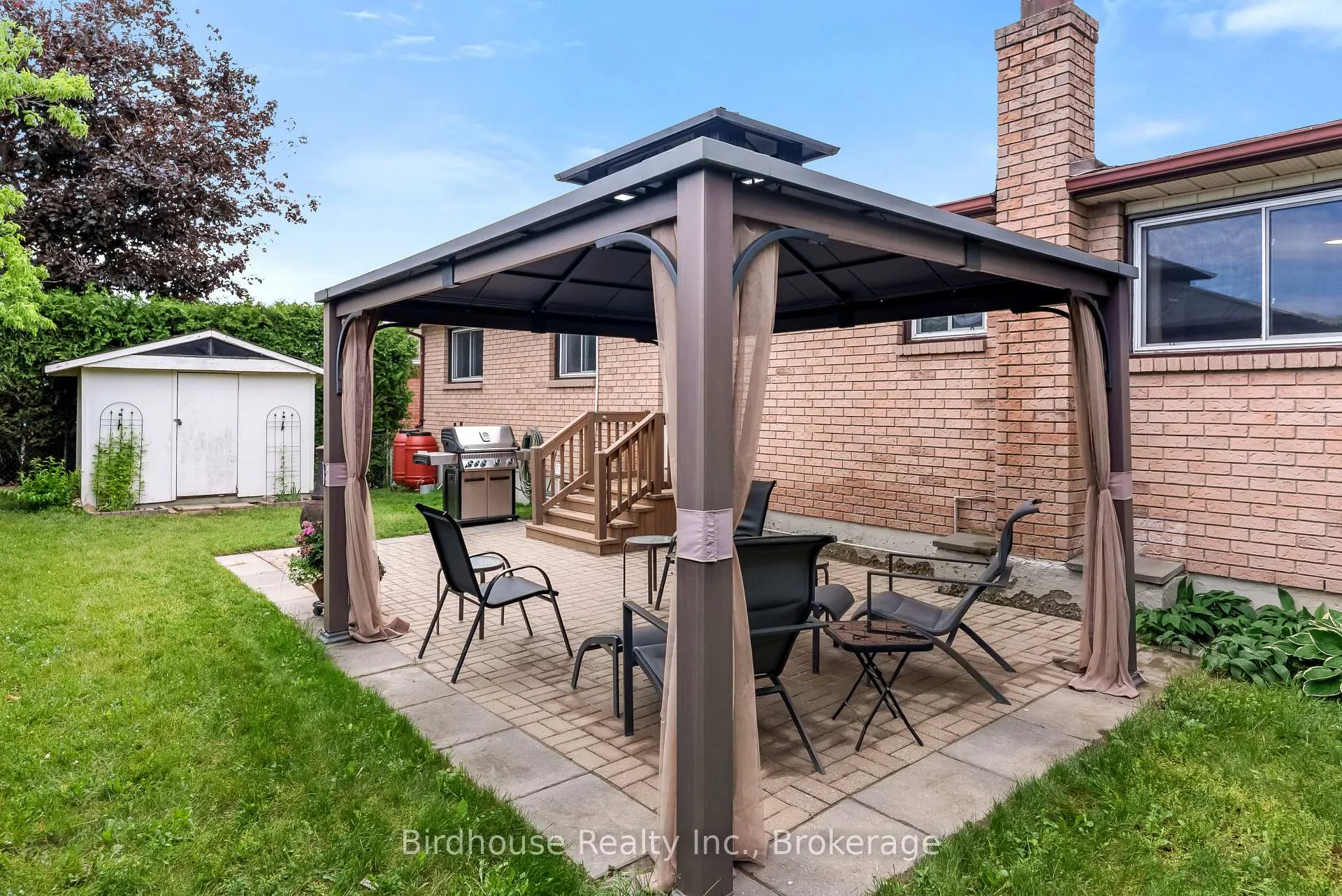 Photo 33 of 46 Corneil Street, Kawartha Lakes, Lindsay — HOMEH